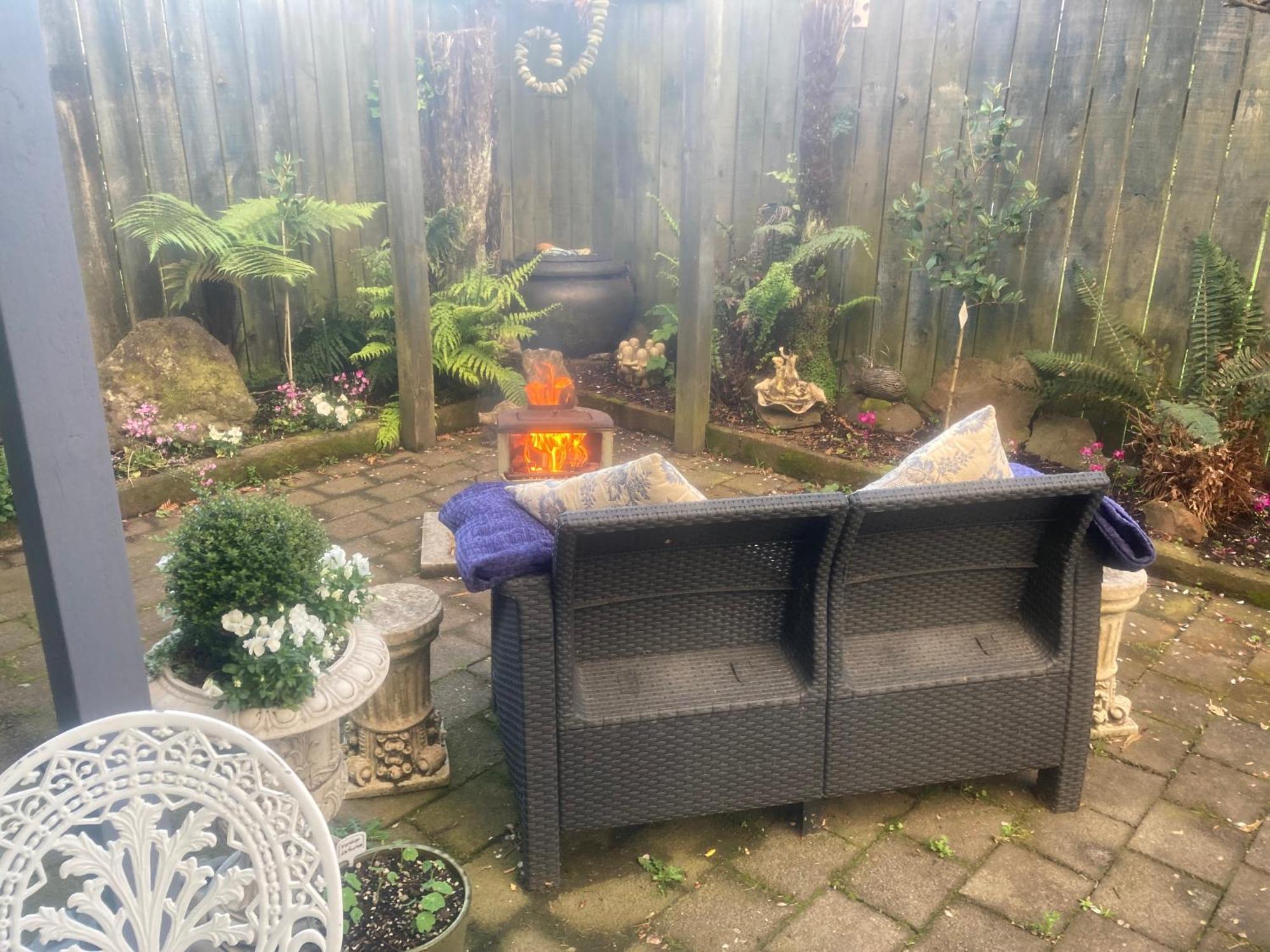Anglers Adventure Paradise Cabin Bnb Wifi Parking Turangi Exterior foto
